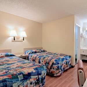 Economy Quadruple Room